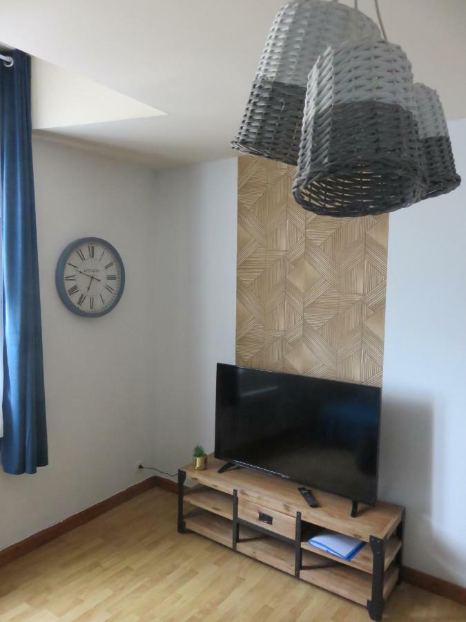 Grand Appartement Chaleureux Thouars Exteriér fotografie